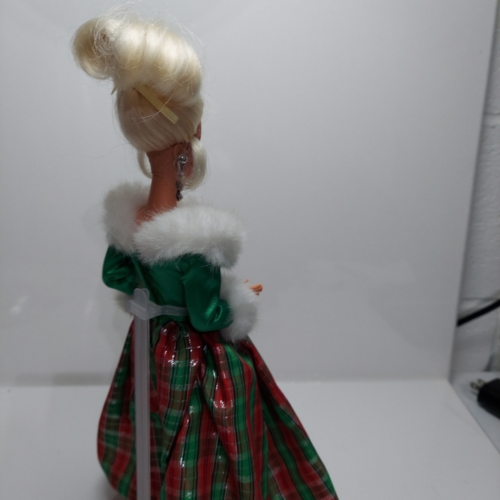 Barbie Holiday Doll in Green and Red Plaid Dress - Picture 6 of 8